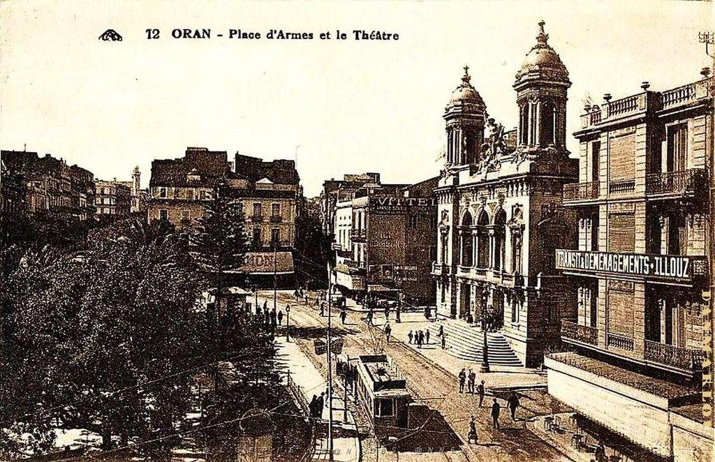 PA d- 024- Opera.JPG